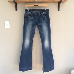 Express Jeans
